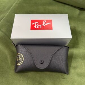 Brand New Ray-Ban Large/Oversized Sunglasses Case